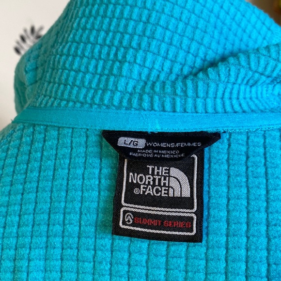 The North Face Polartec Slim Fit Hoodie - Picture 3 of 15